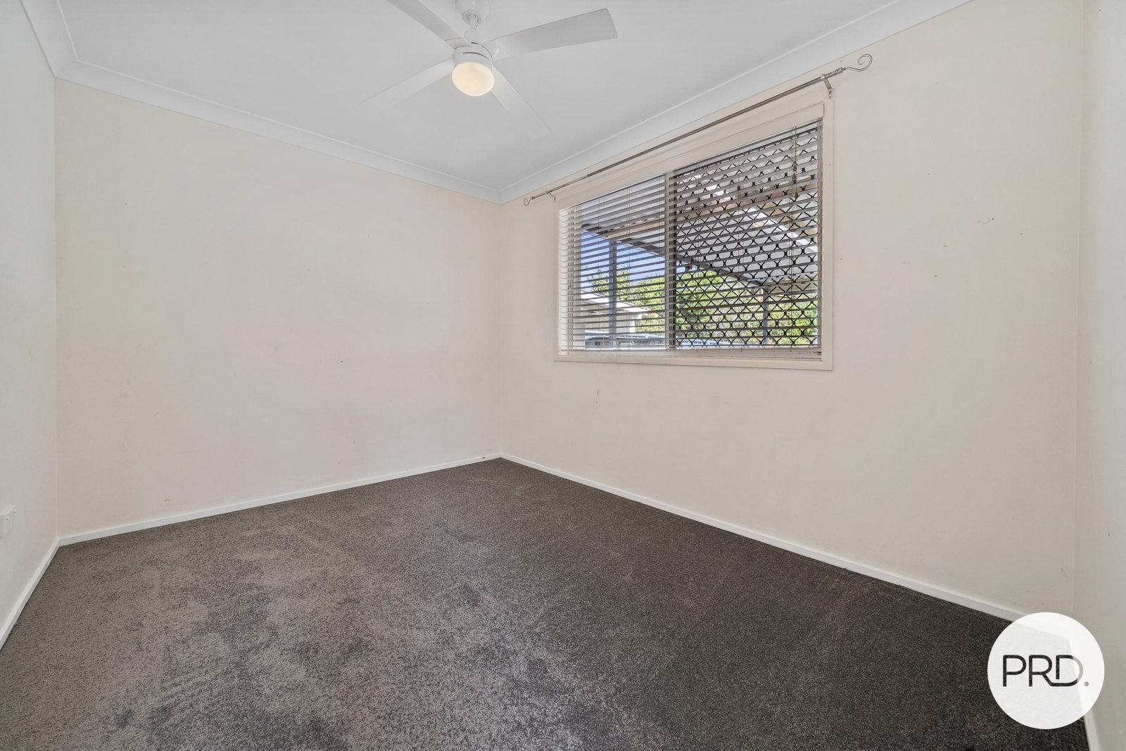 72 SERPENTINE CREEK Road REDLAND BAY 4