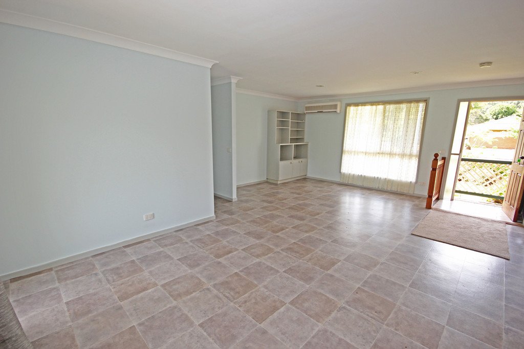 72 Sirius Drive LAKEWOOD 3