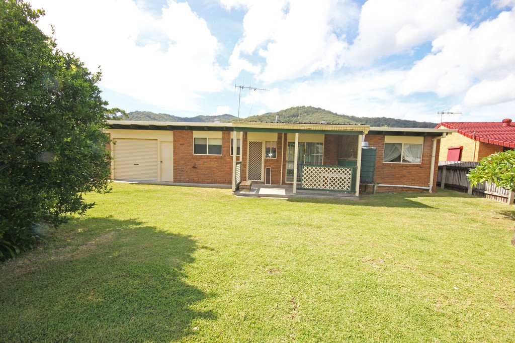 72 Sirius Drive LAKEWOOD 9