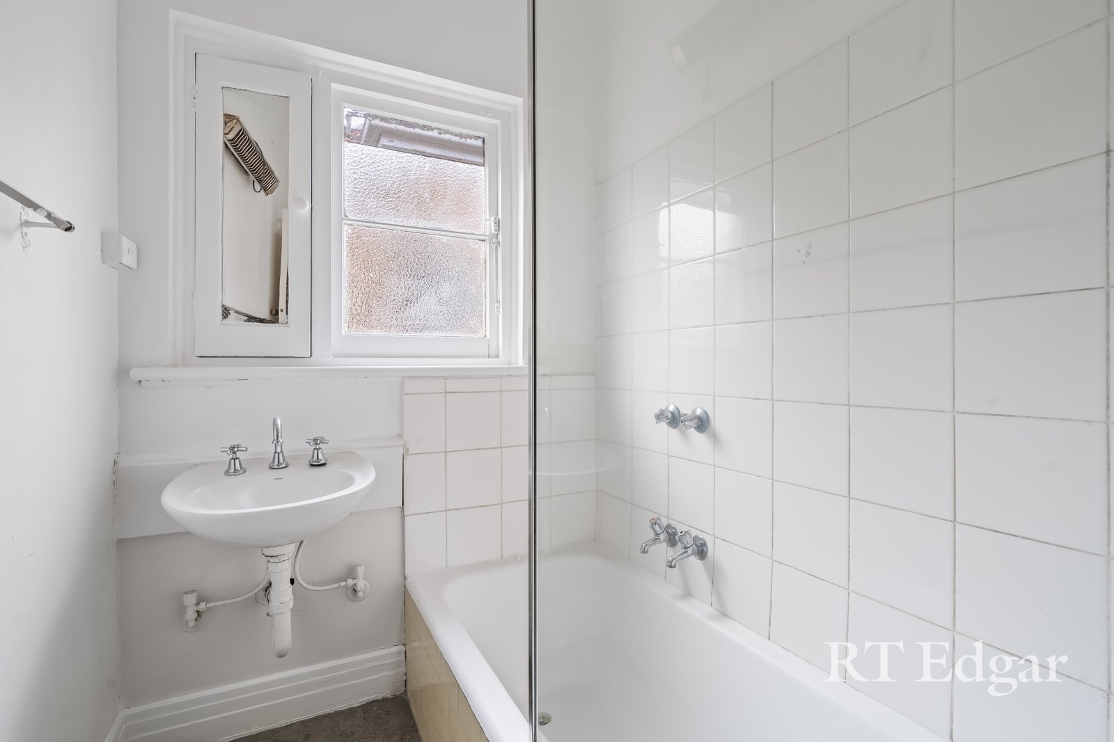 Real Estate and Property in 72 Spring Street, Preston, VIC