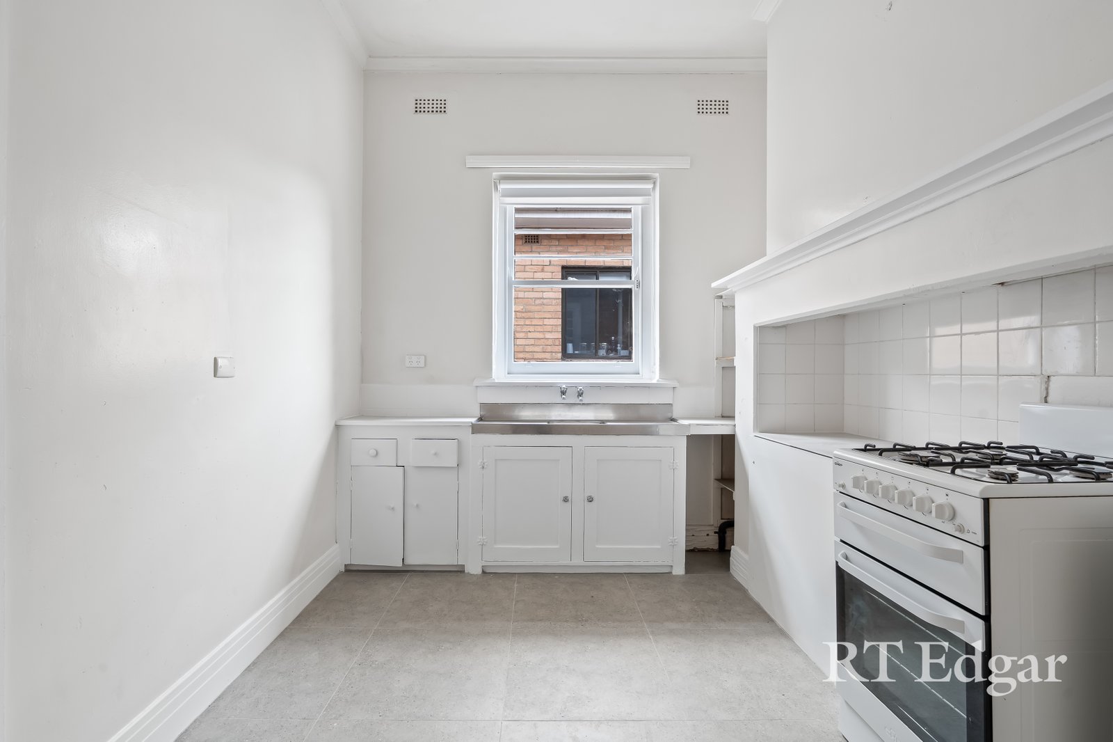 Real Estate and Property in 72 Spring Street, Preston, VIC