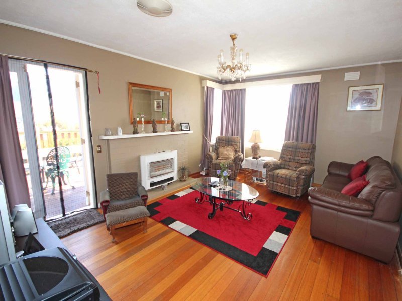 72 Stansbury Street GLENORCHY 3