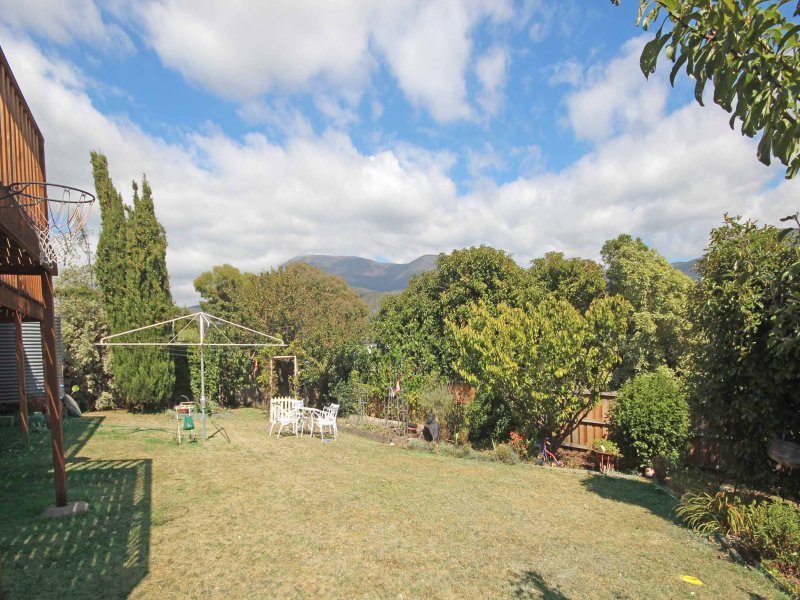 72 Stansbury Street GLENORCHY 7