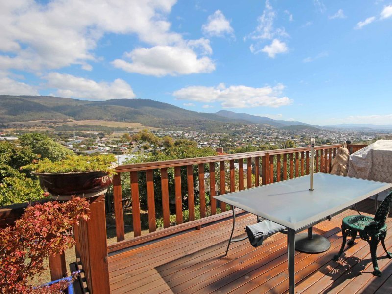 72 Stansbury Street GLENORCHY 8