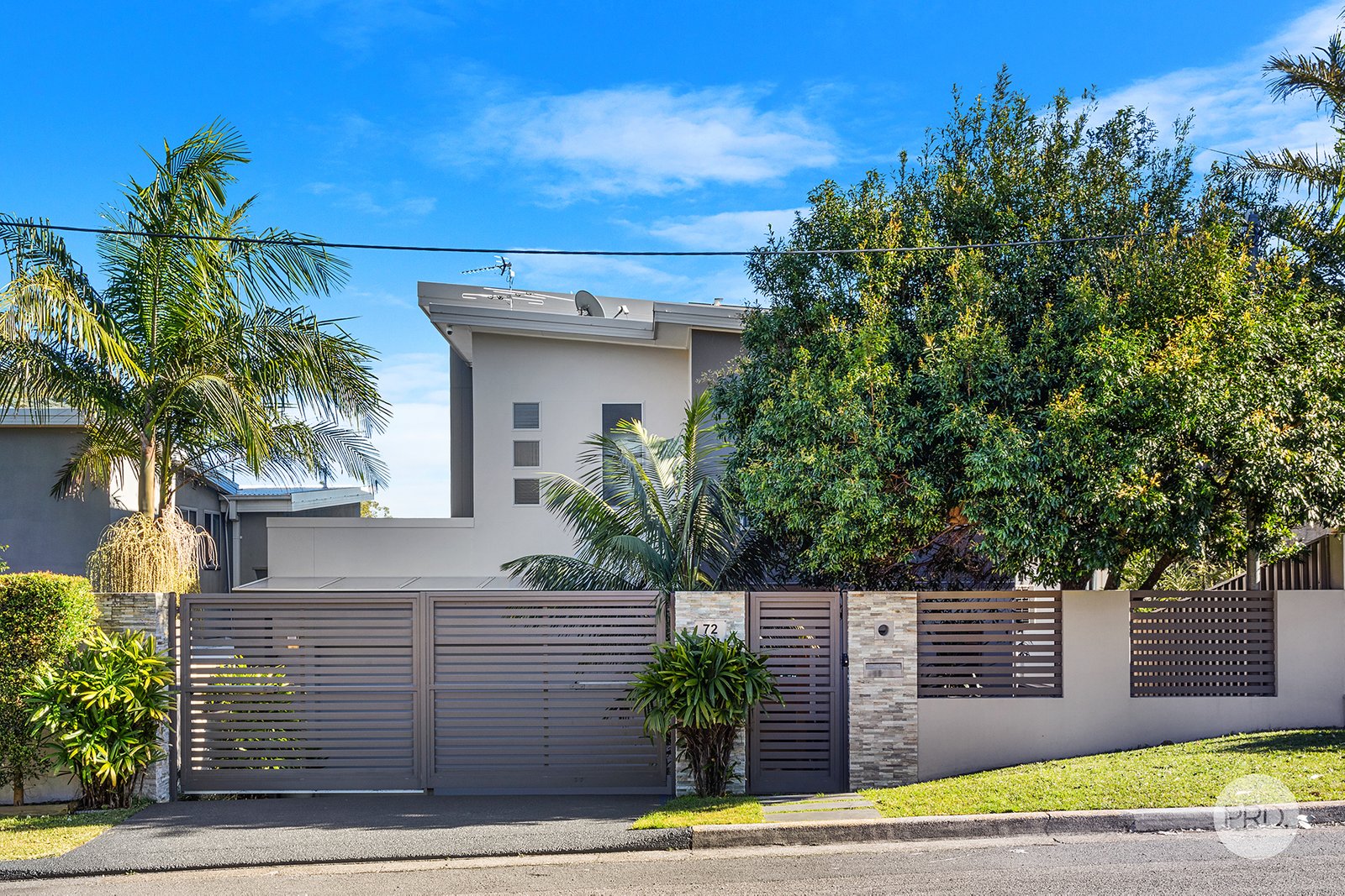 72 Thurlow Avenue NELSON BAY 2