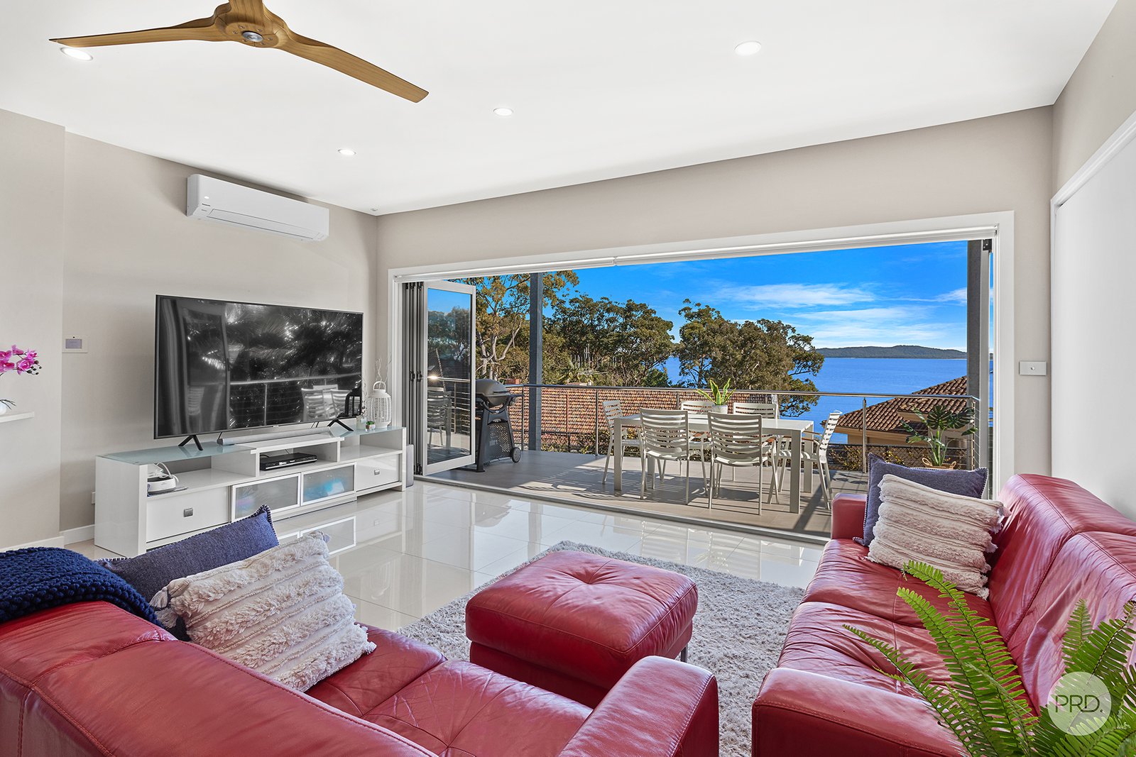 72 Thurlow Avenue NELSON BAY 10