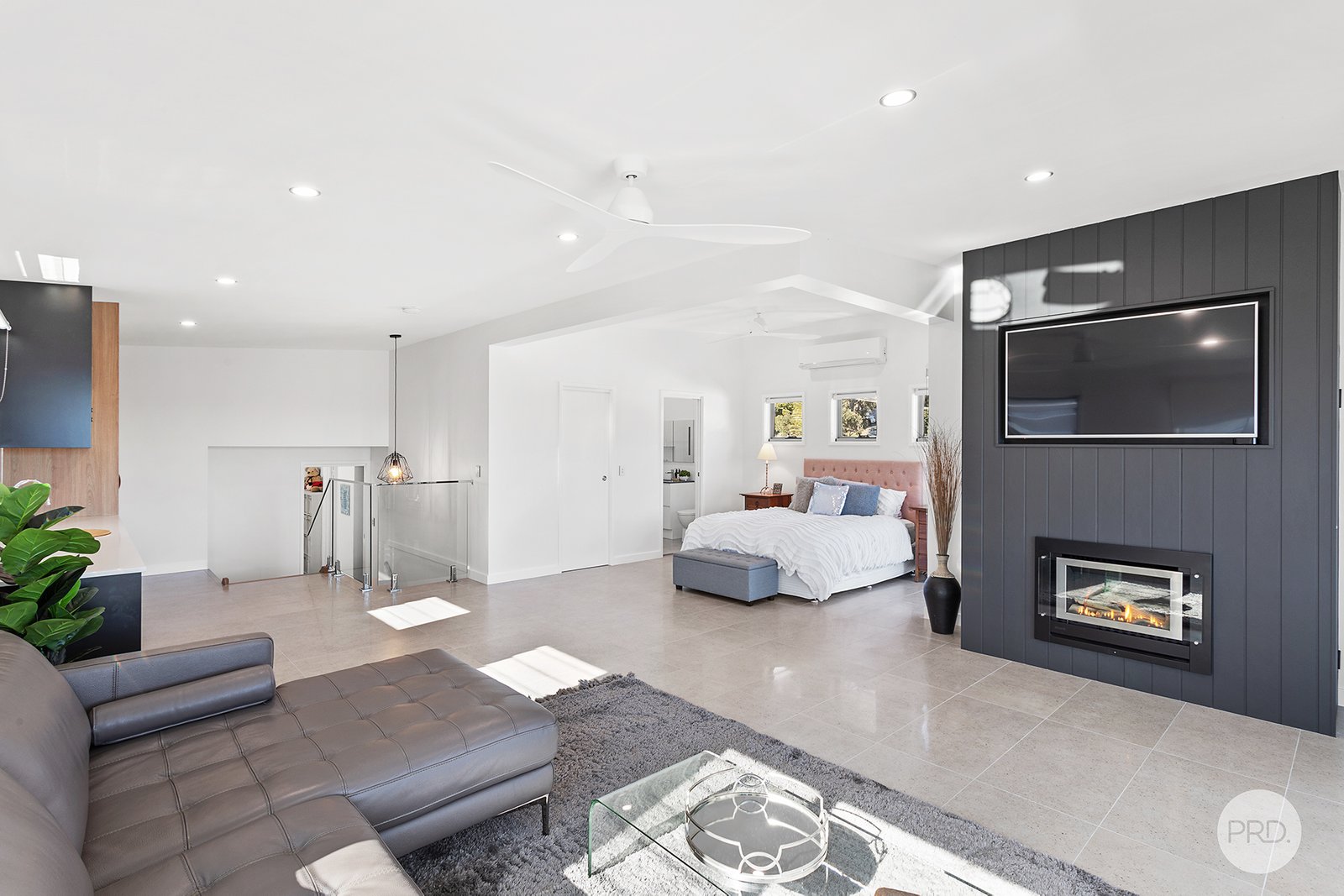 72 Thurlow Avenue NELSON BAY 17