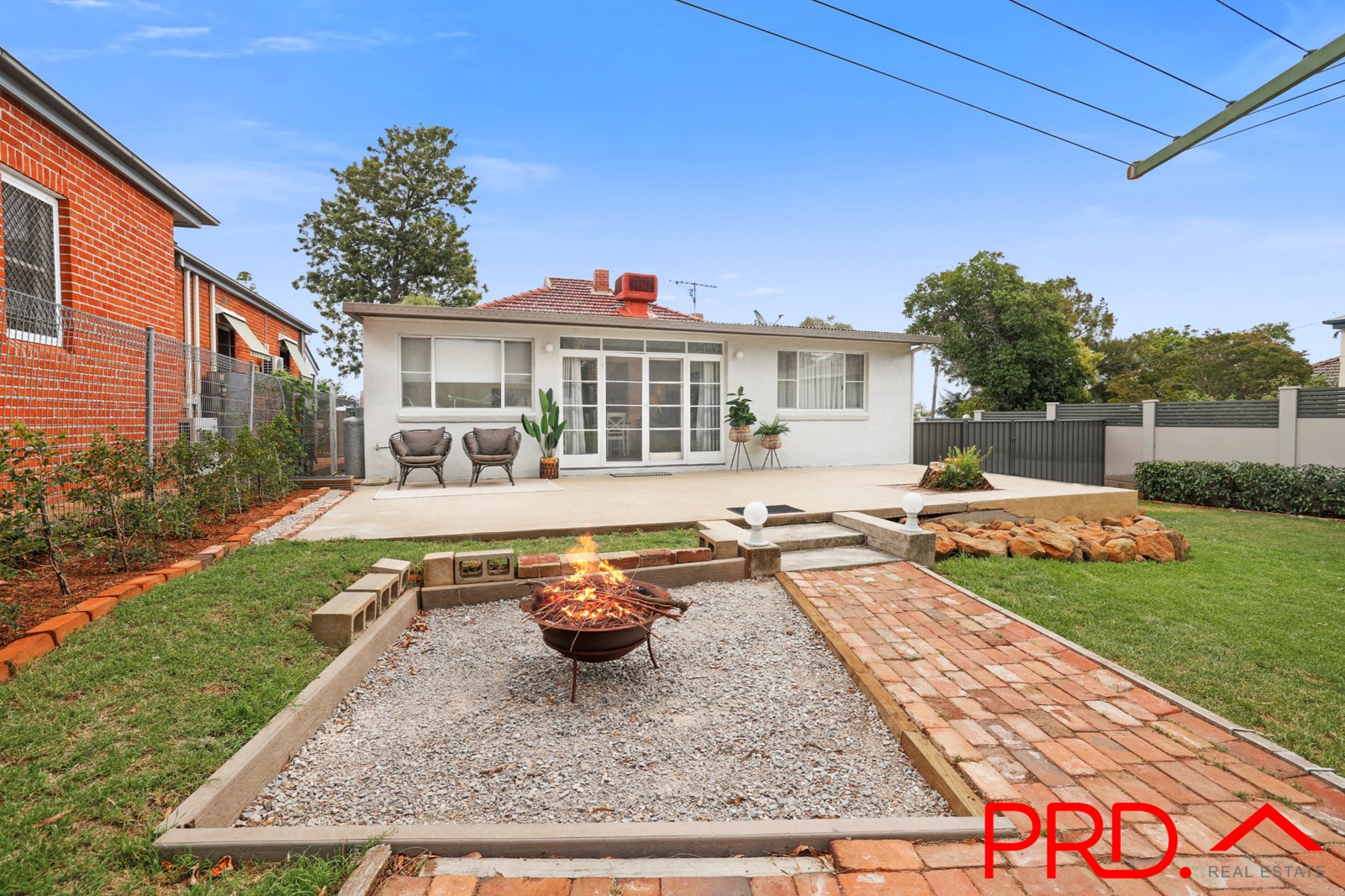 72 Upper Street TAMWORTH 19