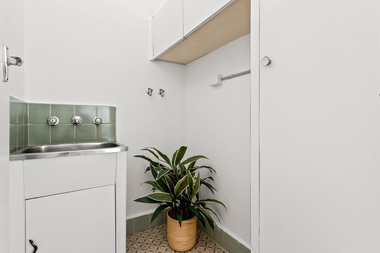 Real Estate and Property in 7/2 Victoria Street, Elsternwick, VIC