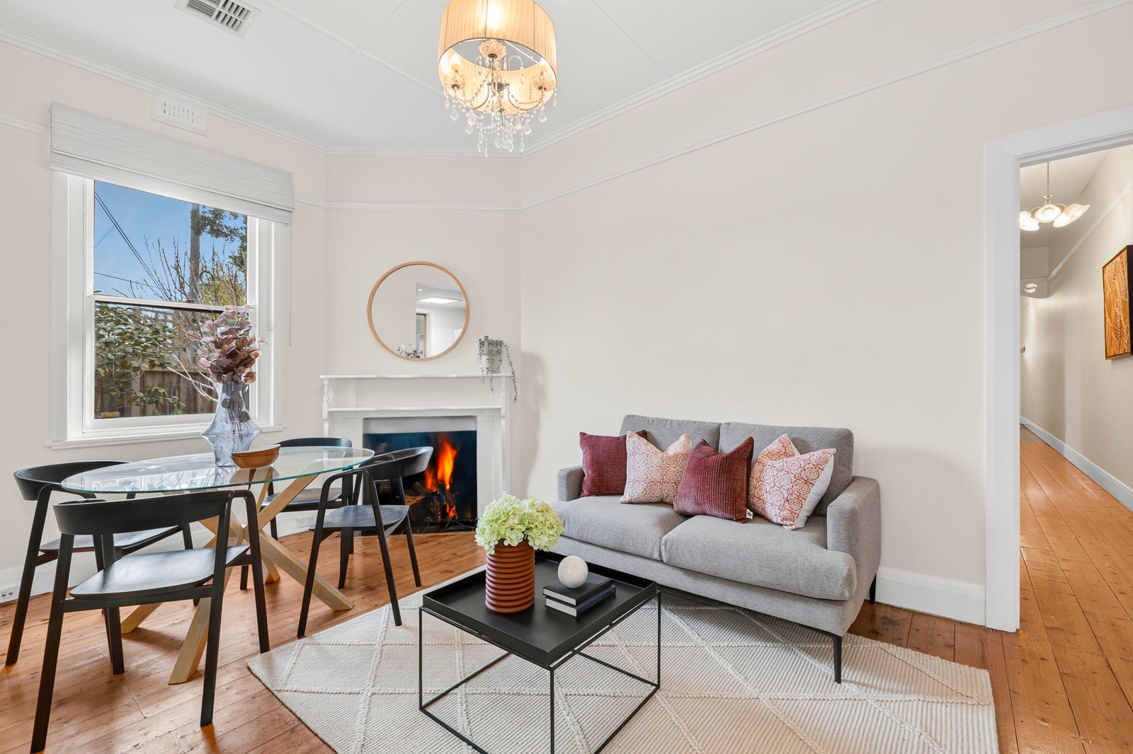 Gallery: 72 Willesden Road