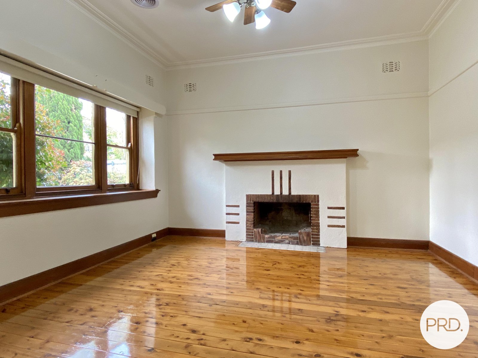 720 Pemberton Street ALBURY 4