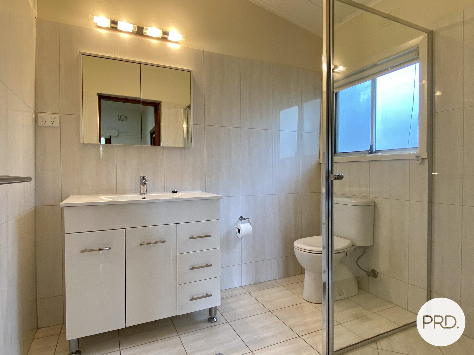 720 Pemberton Street ALBURY 9