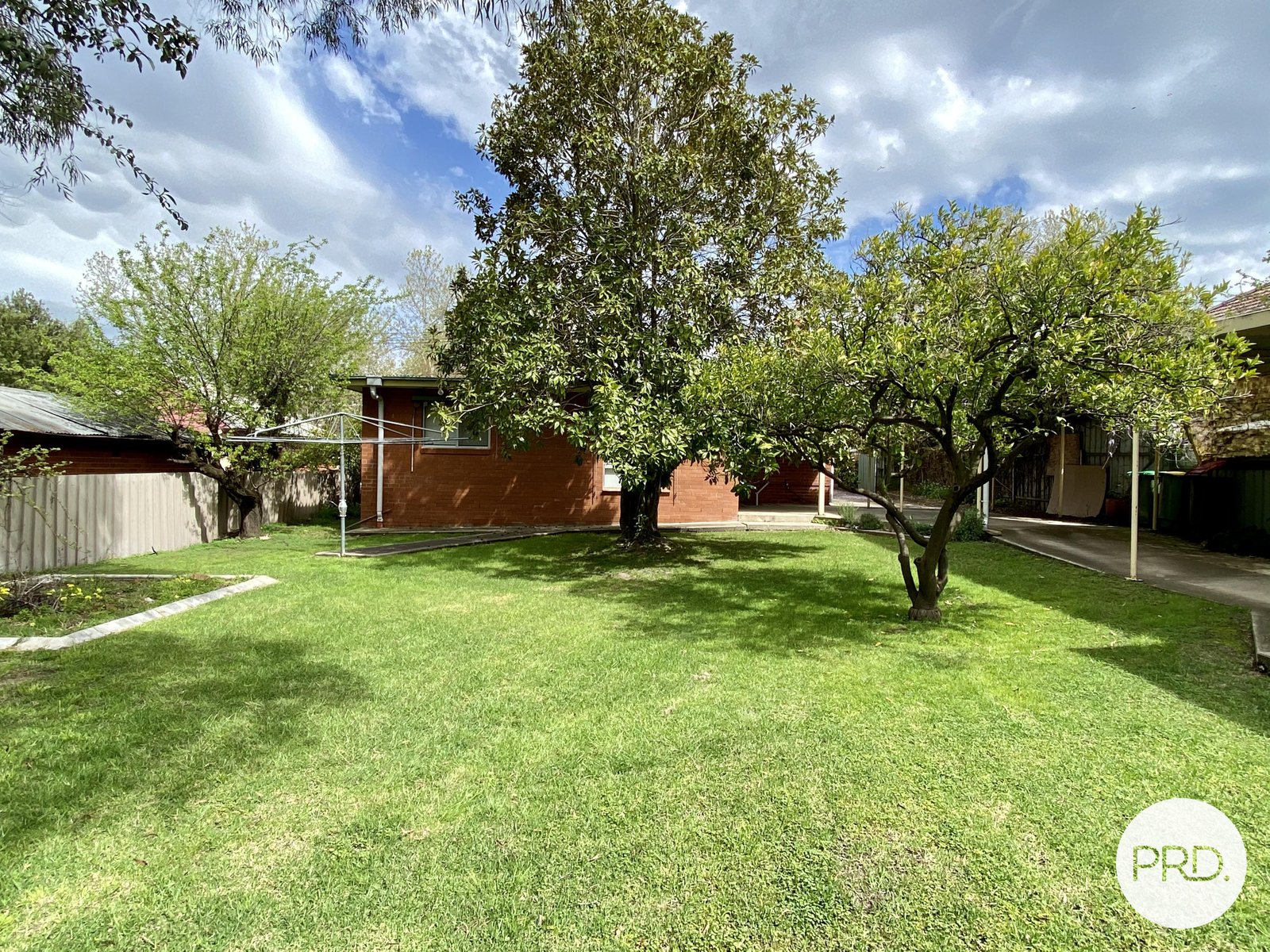 720 Pemberton Street ALBURY 14