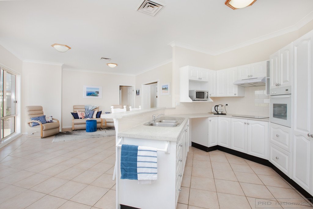 720 Standen Drive LOWER BELFORD 2