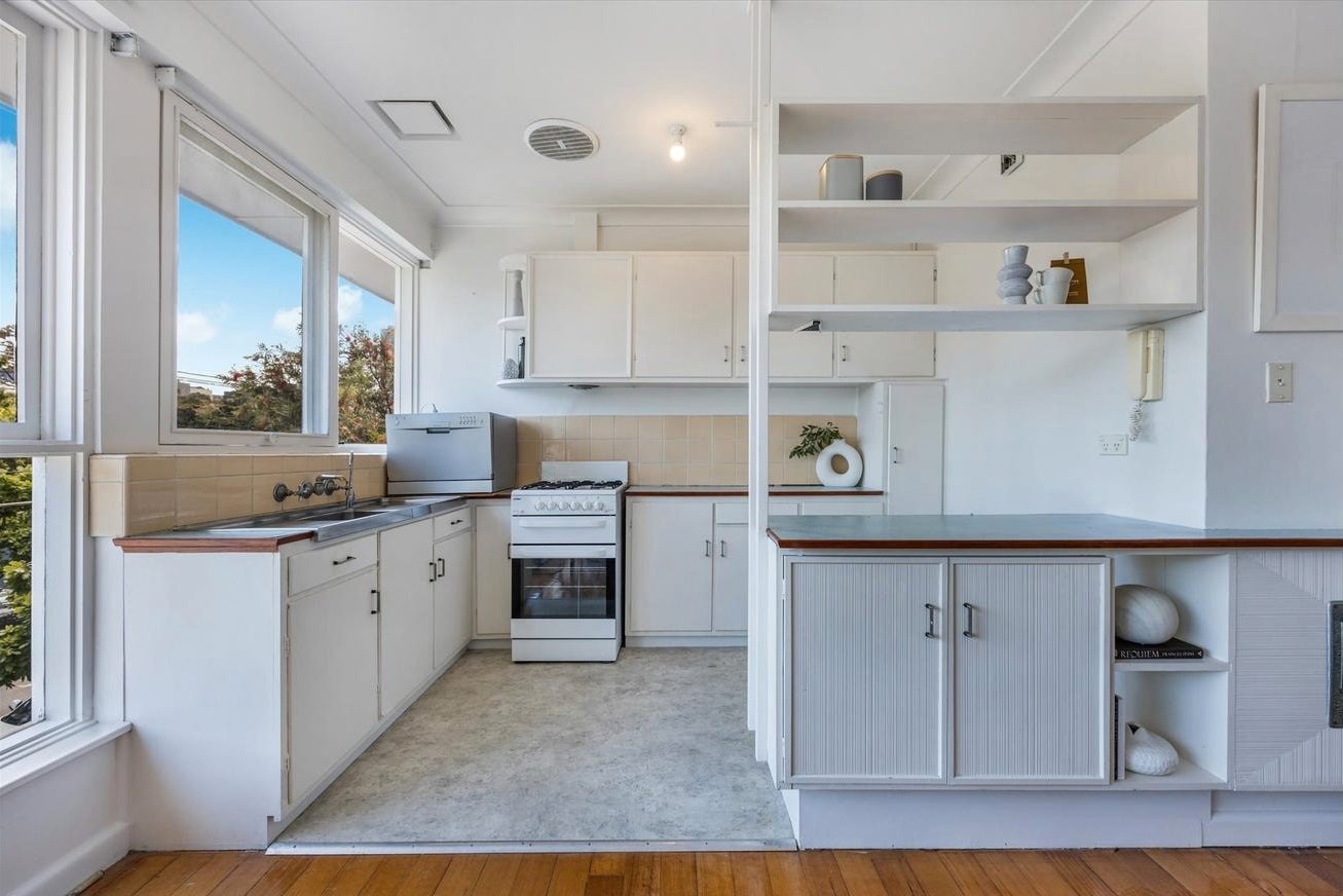 Gallery: 7/20 Surrey Road