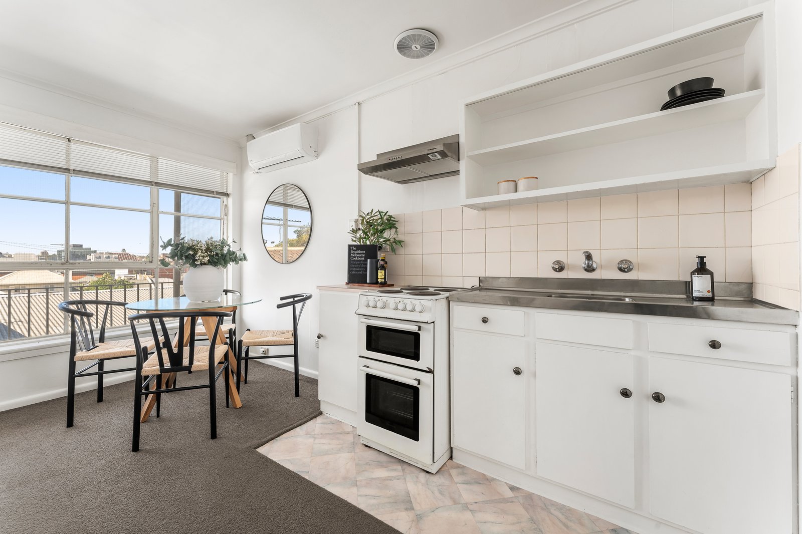 Real Estate and Property in 7/202 Lennox Street, Richmond, VIC