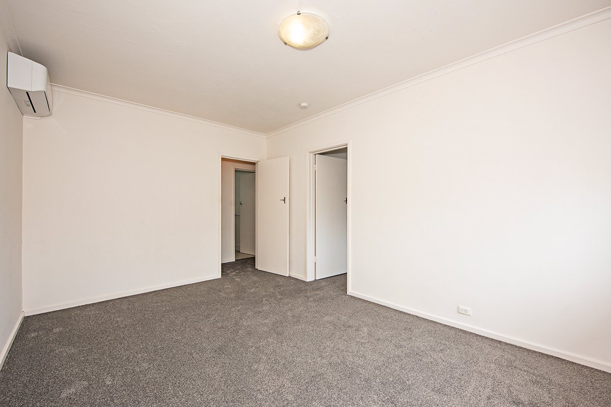 Gallery: 7/204 Neerim Road