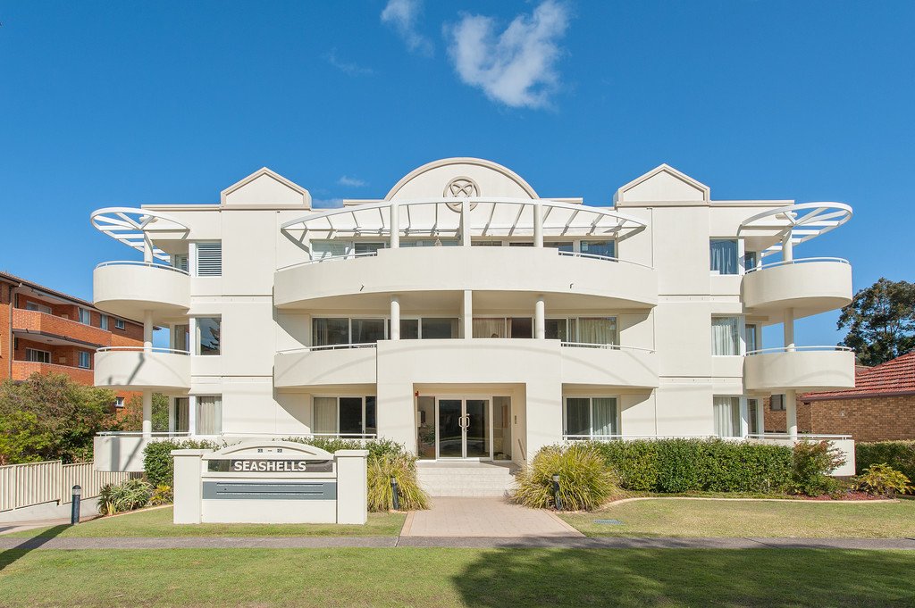 7/21-23 Magnus Street NELSON BAY 1
