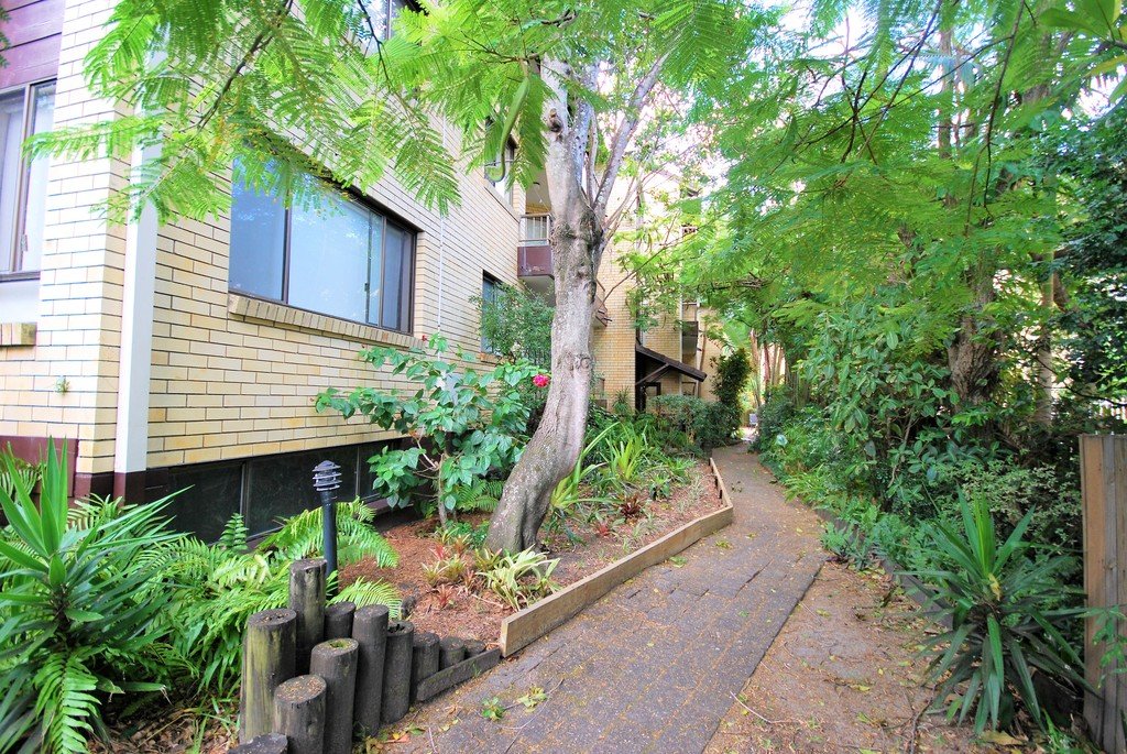 7/21 Burleigh St  BURLEIGH HEADS 3