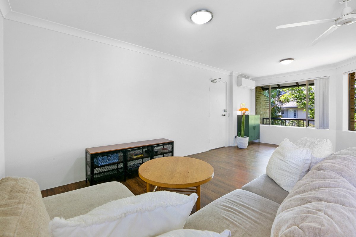 7/21 Burleigh Street BURLEIGH HEADS 5