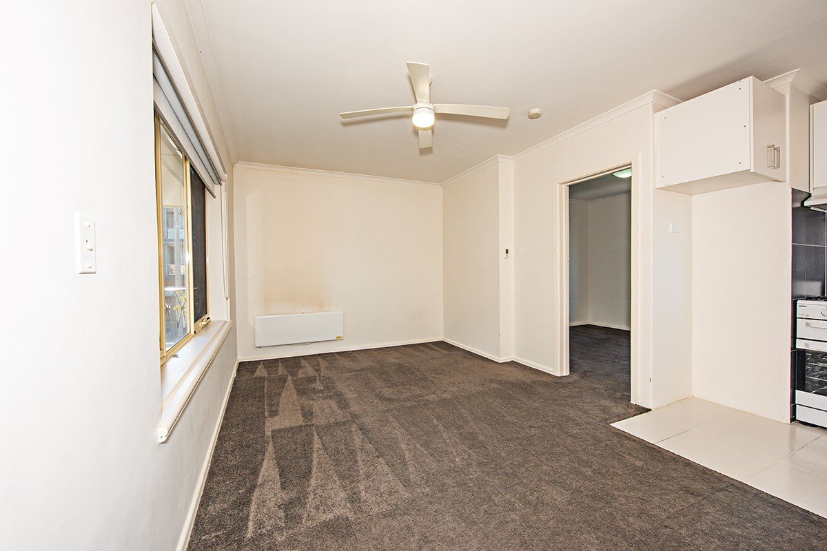 Gallery: 7/21 Chusan Street