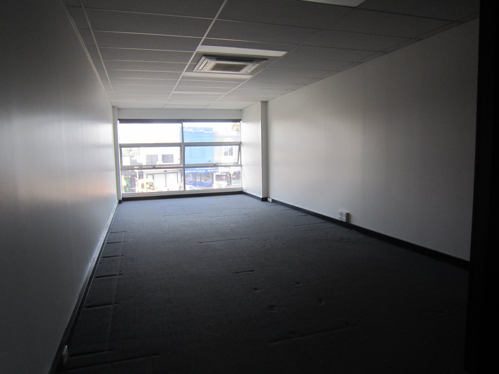 Gallery: 7/211 Warrigal Road
