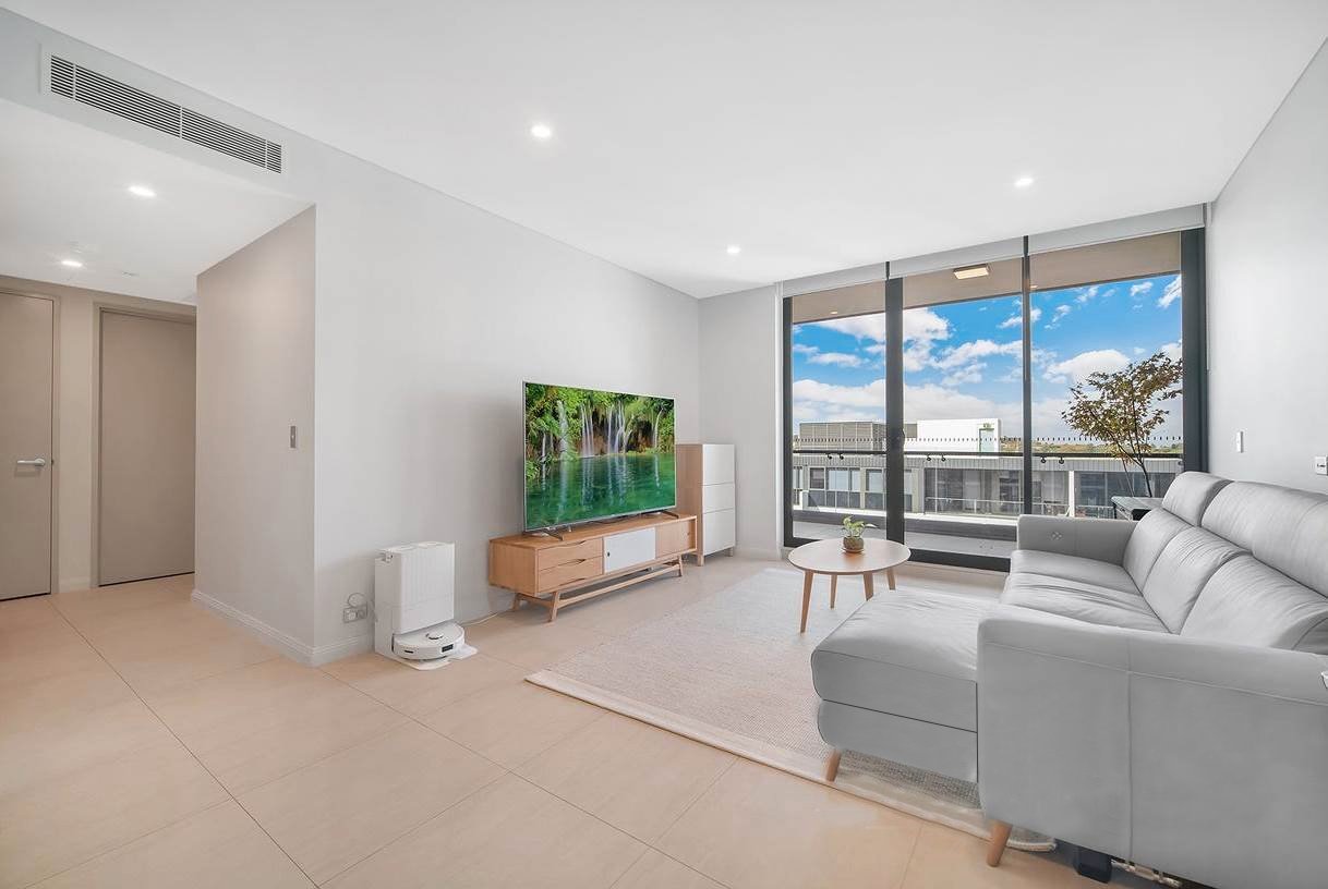 721/8 Studio Drive EASTGARDENS 3