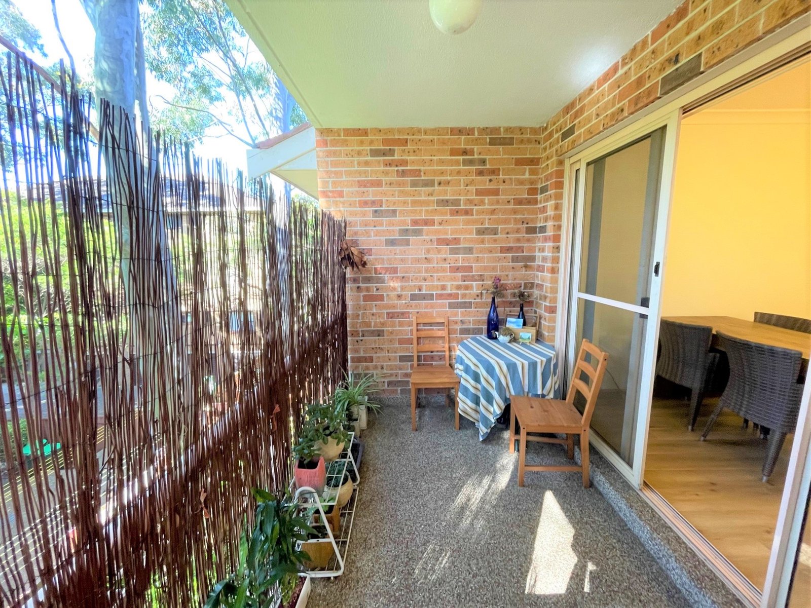 7/22-24 Hampton Court Road CARLTON 7