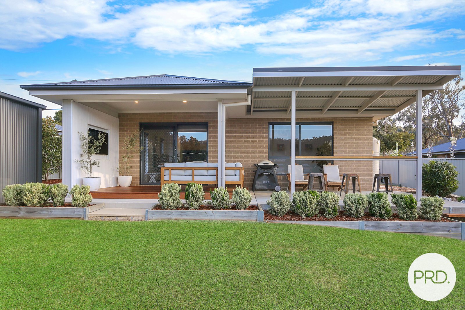 722 Centaur Road HAMILTON VALLEY 1