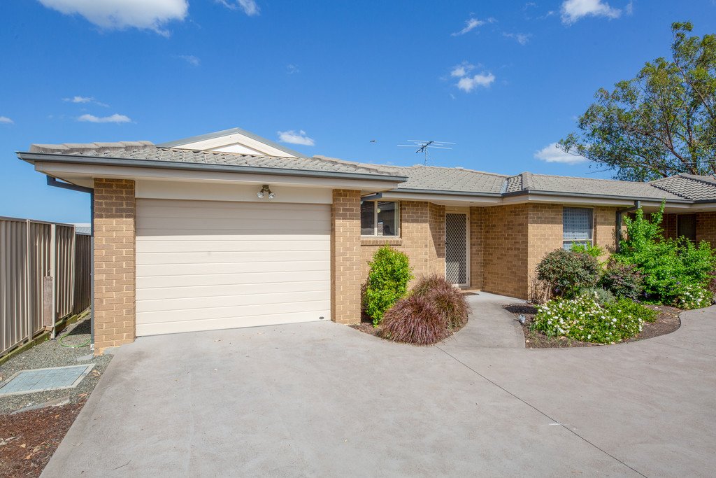 7/22 Hickey Street CESSNOCK 1