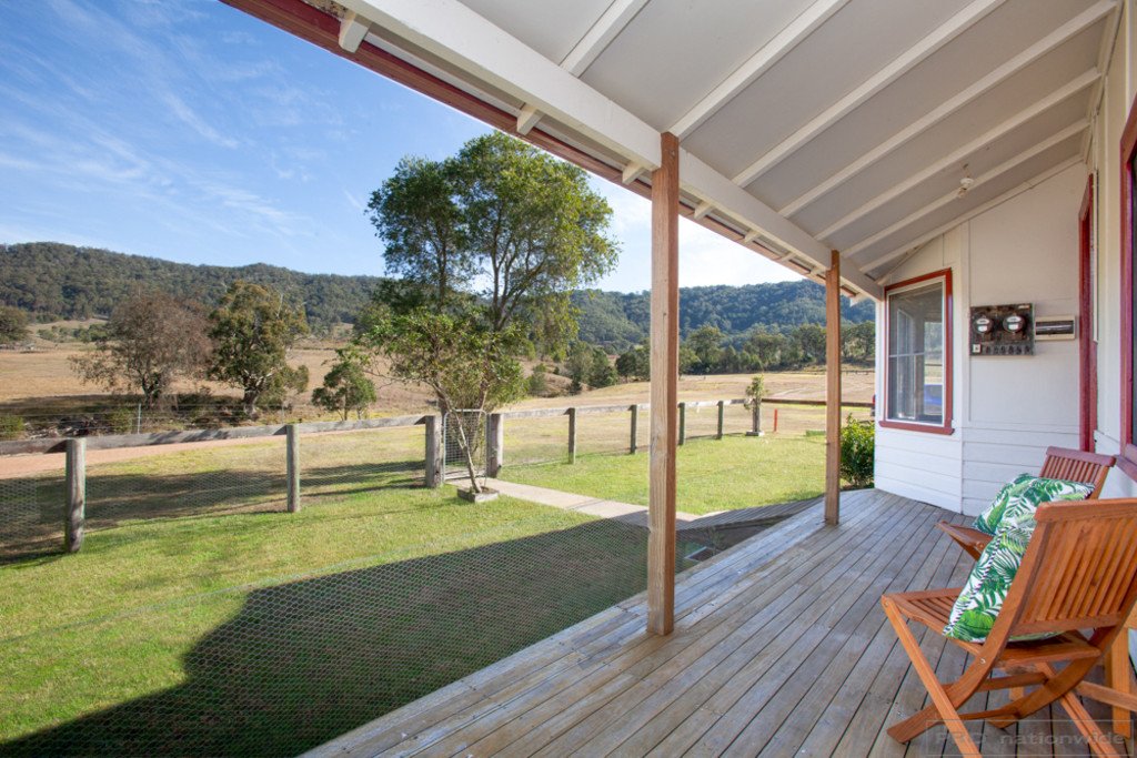 722 Lambs Valley rd  LAMBS VALLEY 24