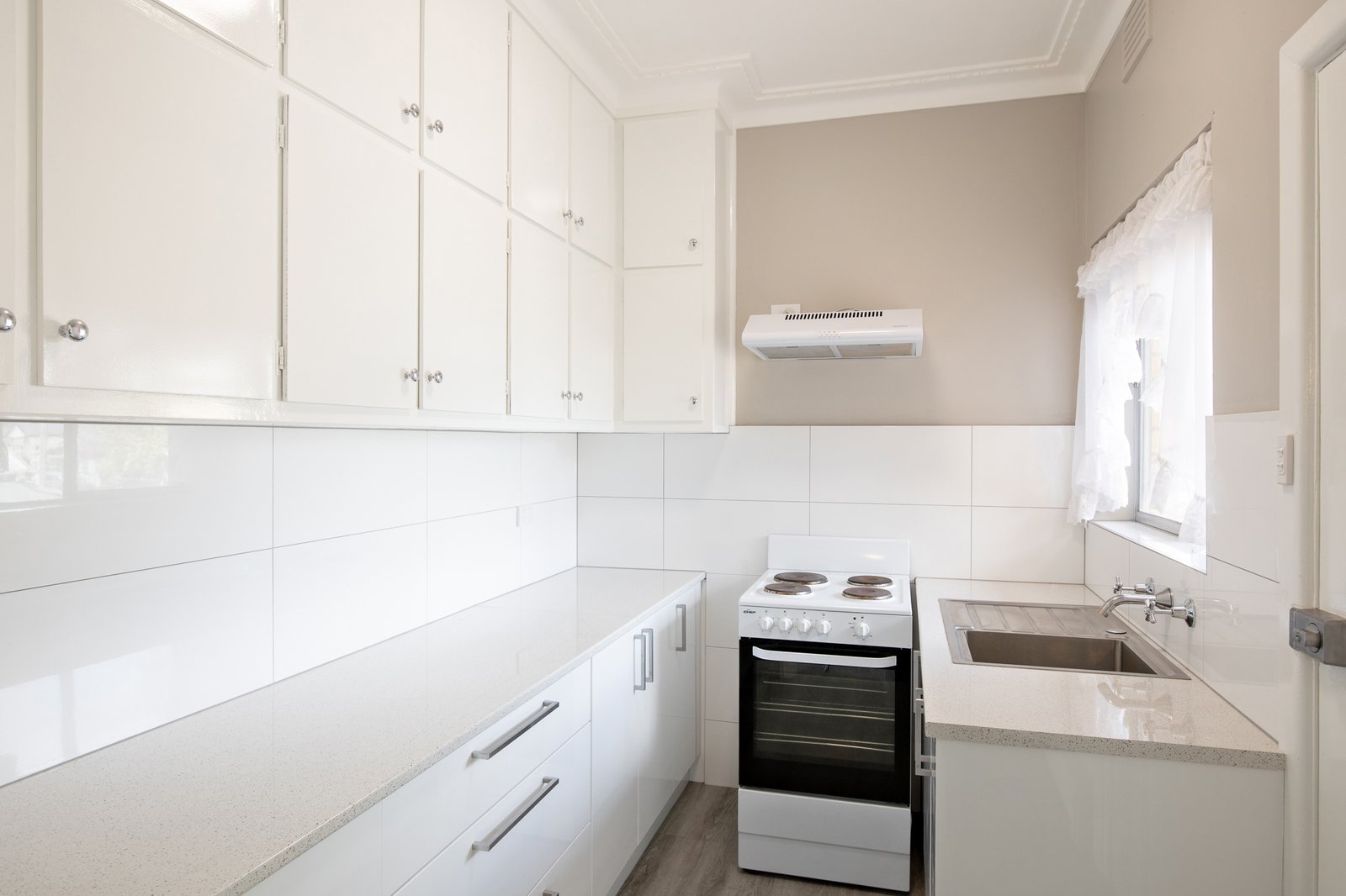 Gallery: 7/222 Drummond Street South
