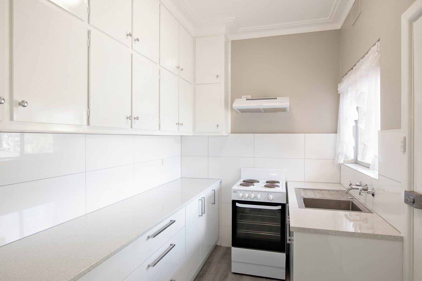 Gallery: 7/222 Drummond Street South