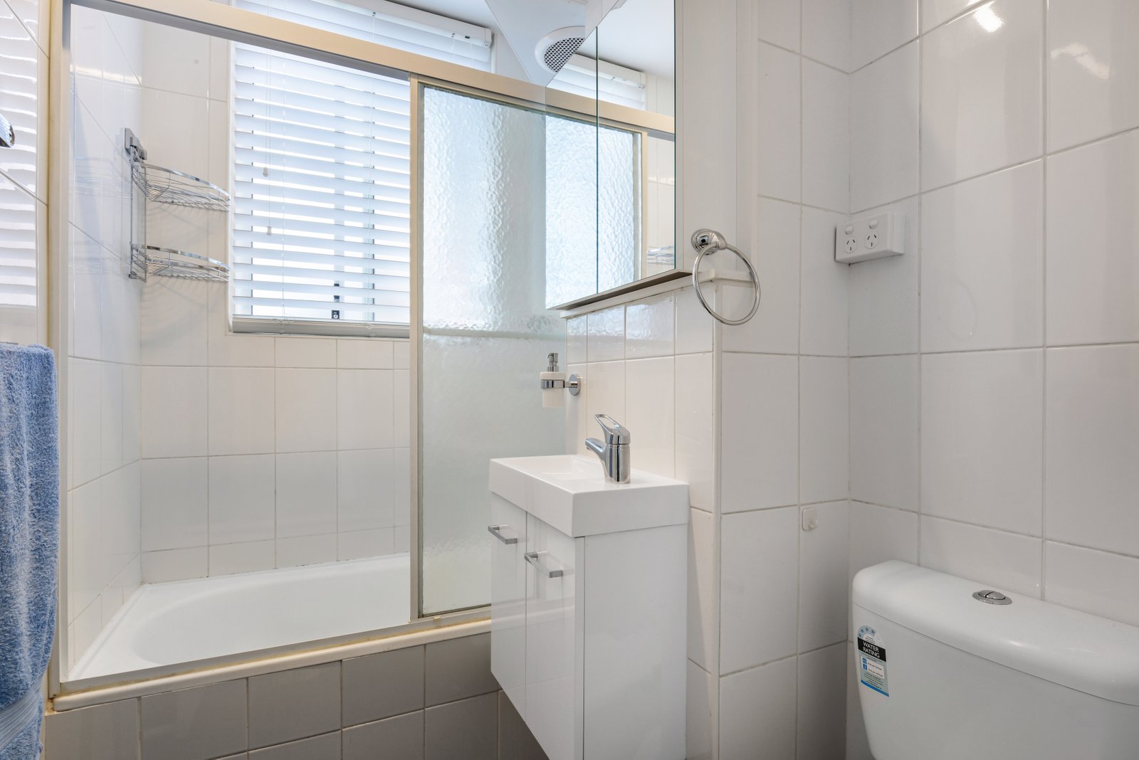 7/229 King Georges Road ROSELANDS 5