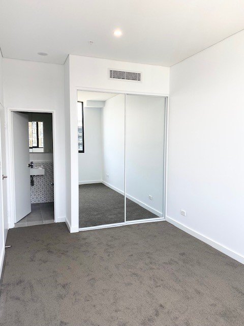 722/93-95 Regent Street KOGARAH 8