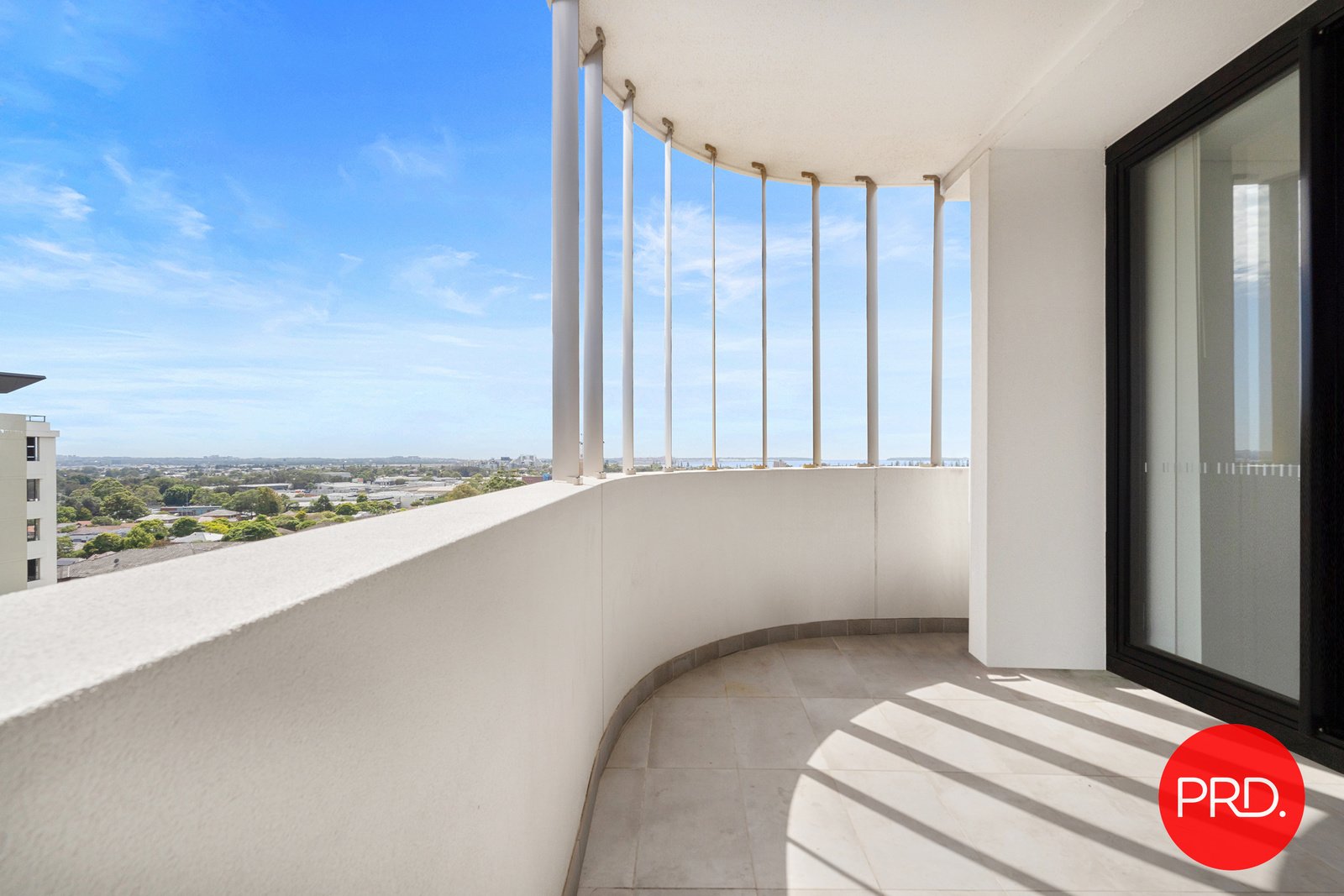 722/93 Regent Street KOGARAH 4