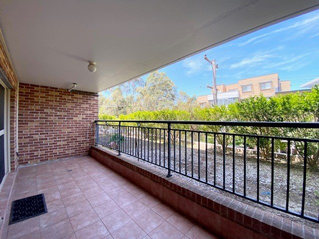 7/23-29 Gray Street SUTHERLAND 8