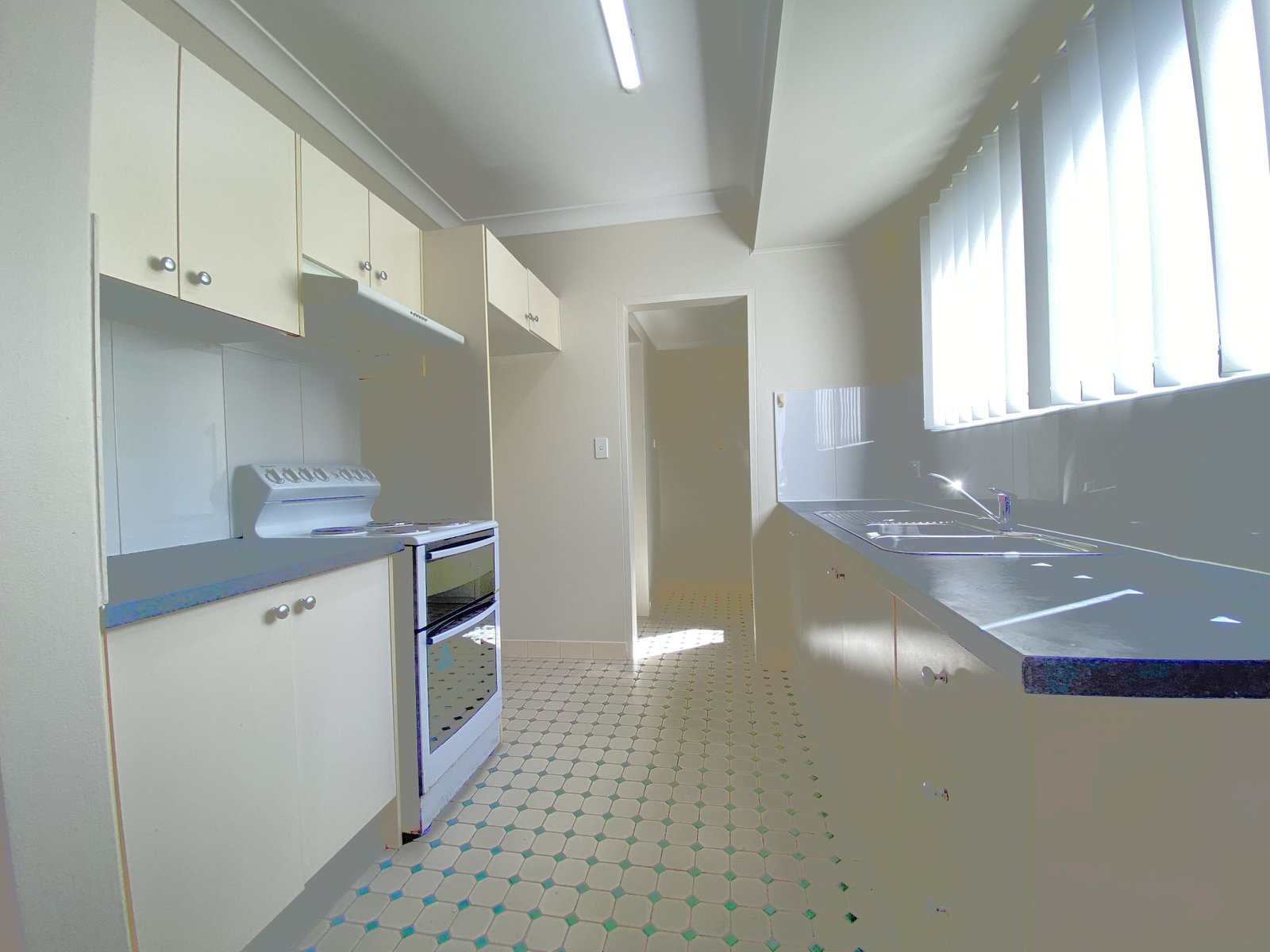 7/23 Atkinson Street LIVERPOOL 1