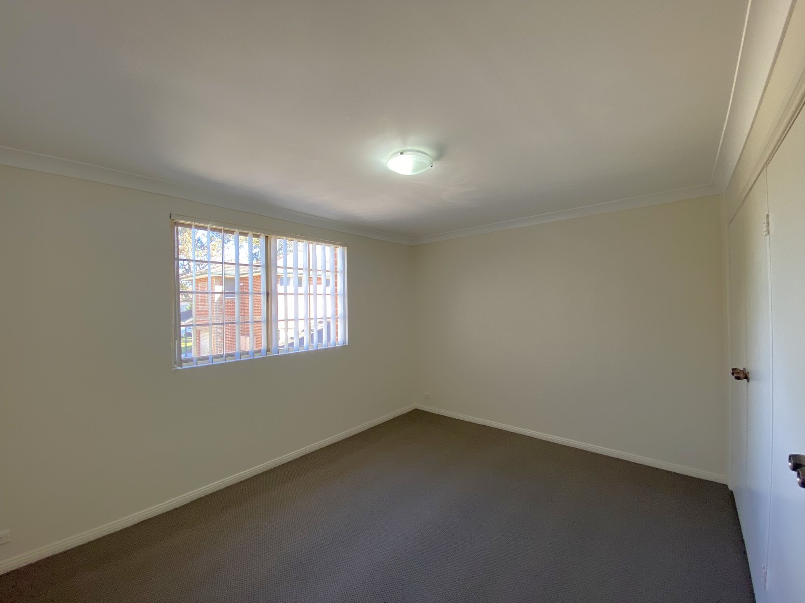 7/23 Atkinson Street LIVERPOOL 5