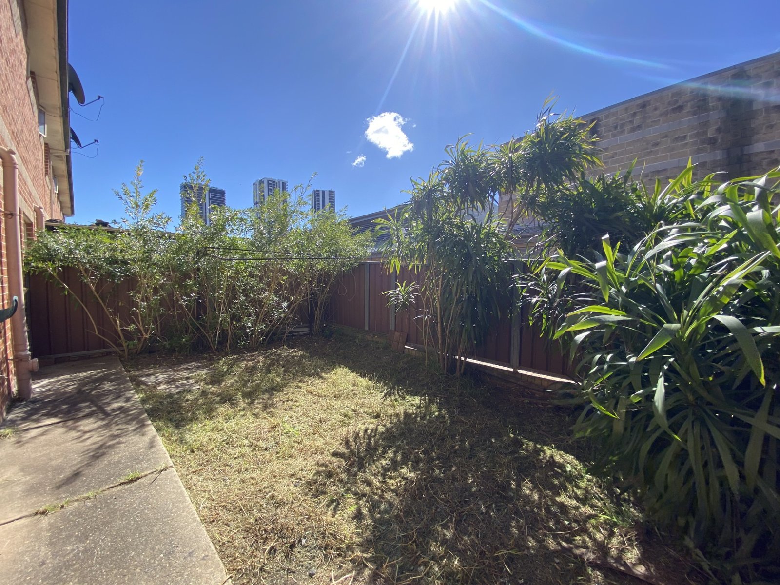 7/23 Atkinson Street LIVERPOOL 12