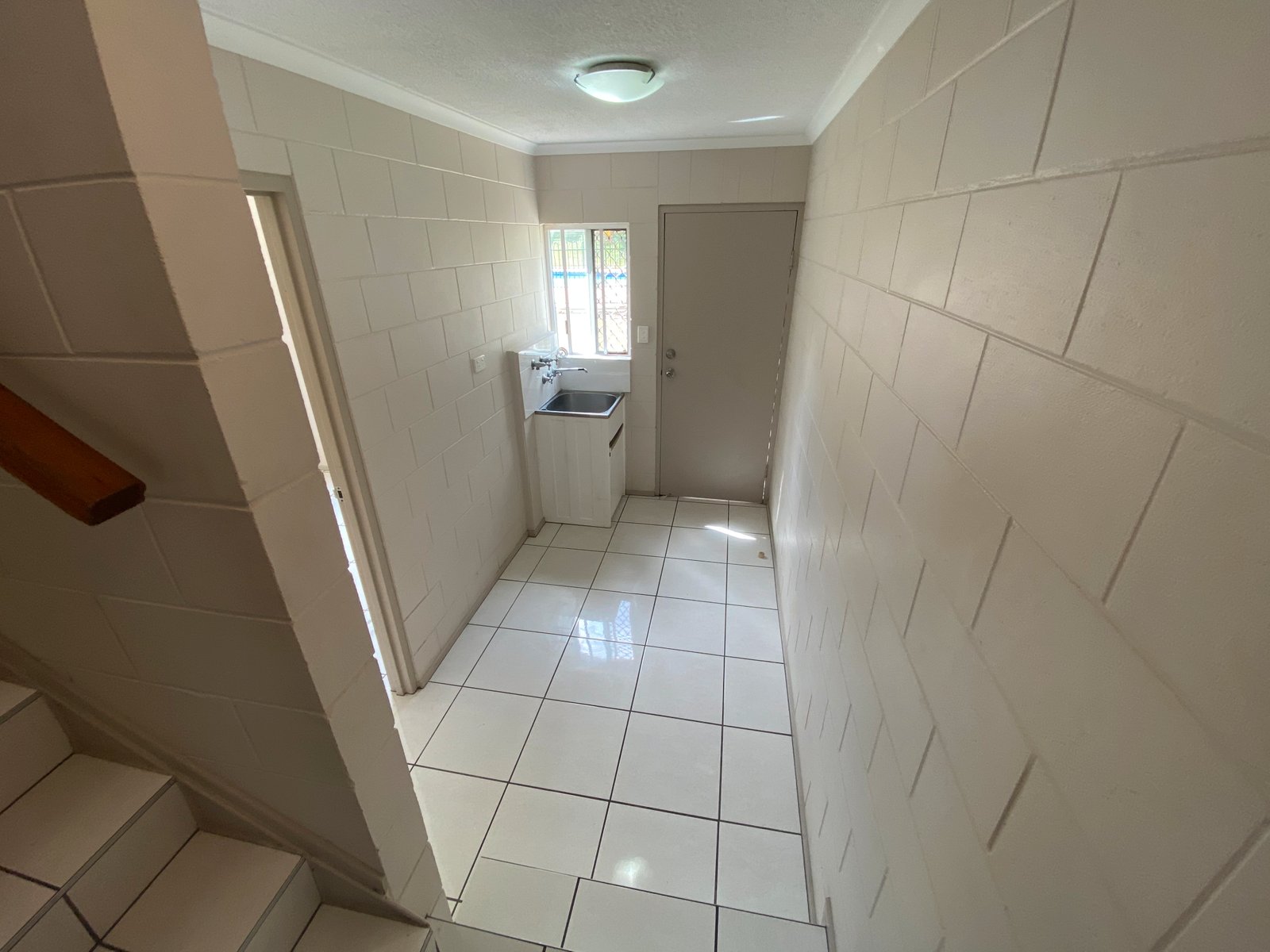 72/3 Eshelby Drive CANNONVALE 8