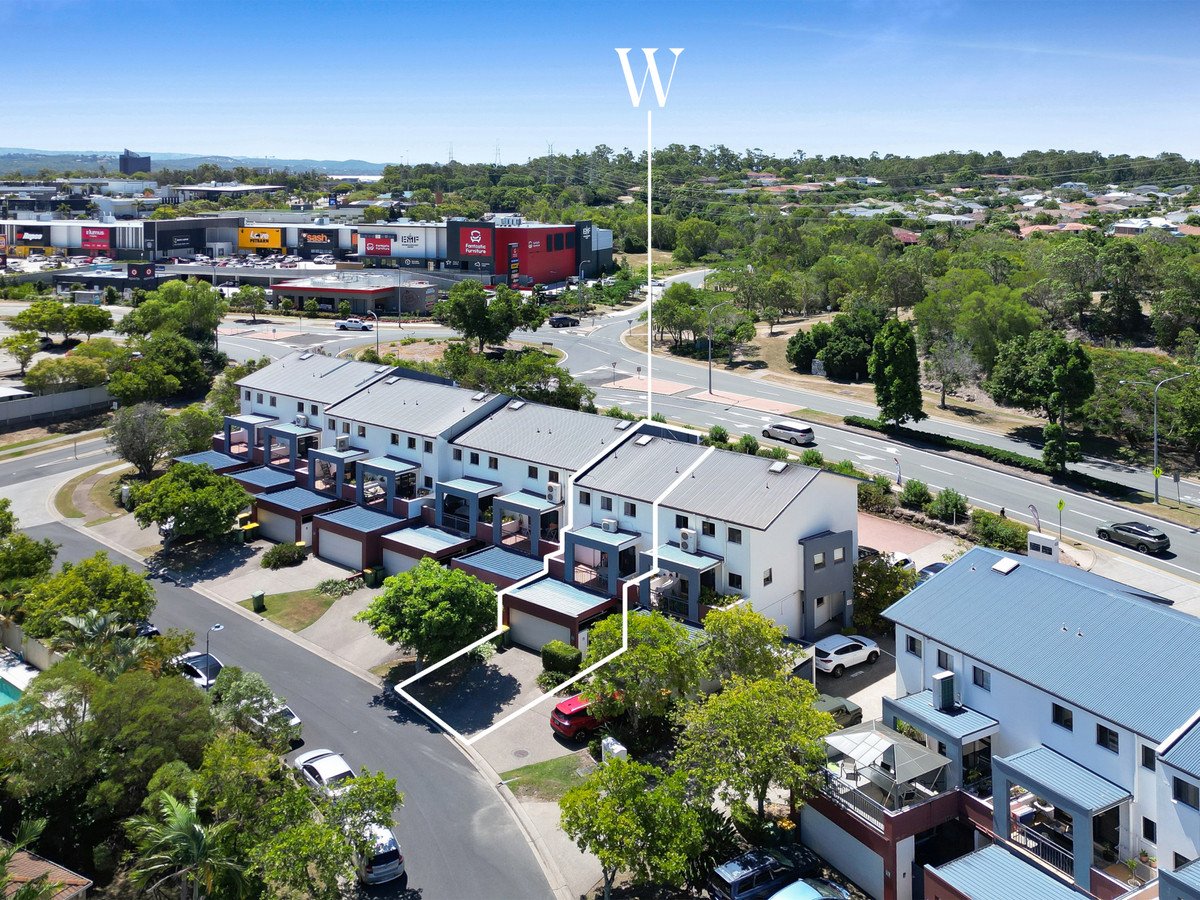 7/23 Peppertree Circuit Robina 2