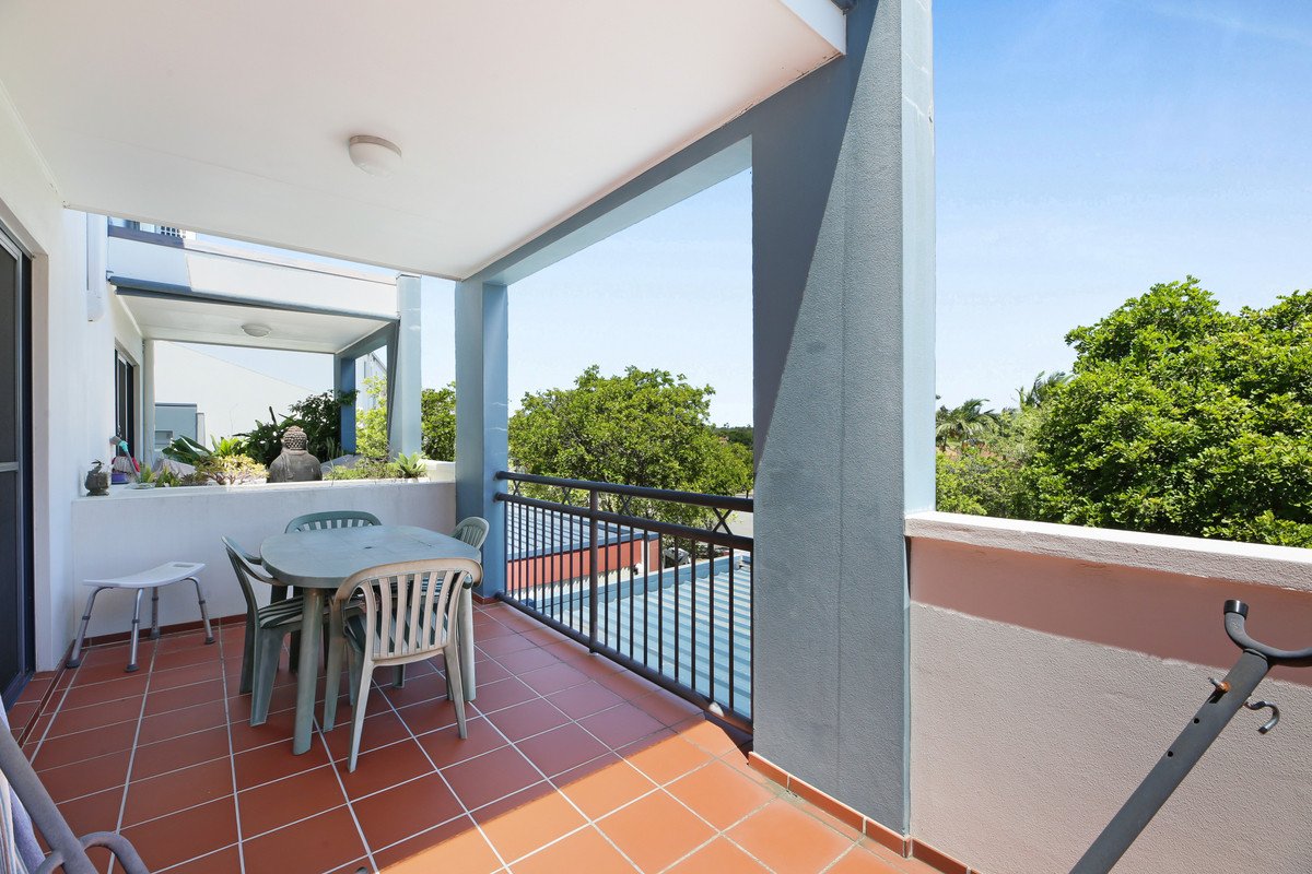 7/23 Peppertree Circuit Robina 10