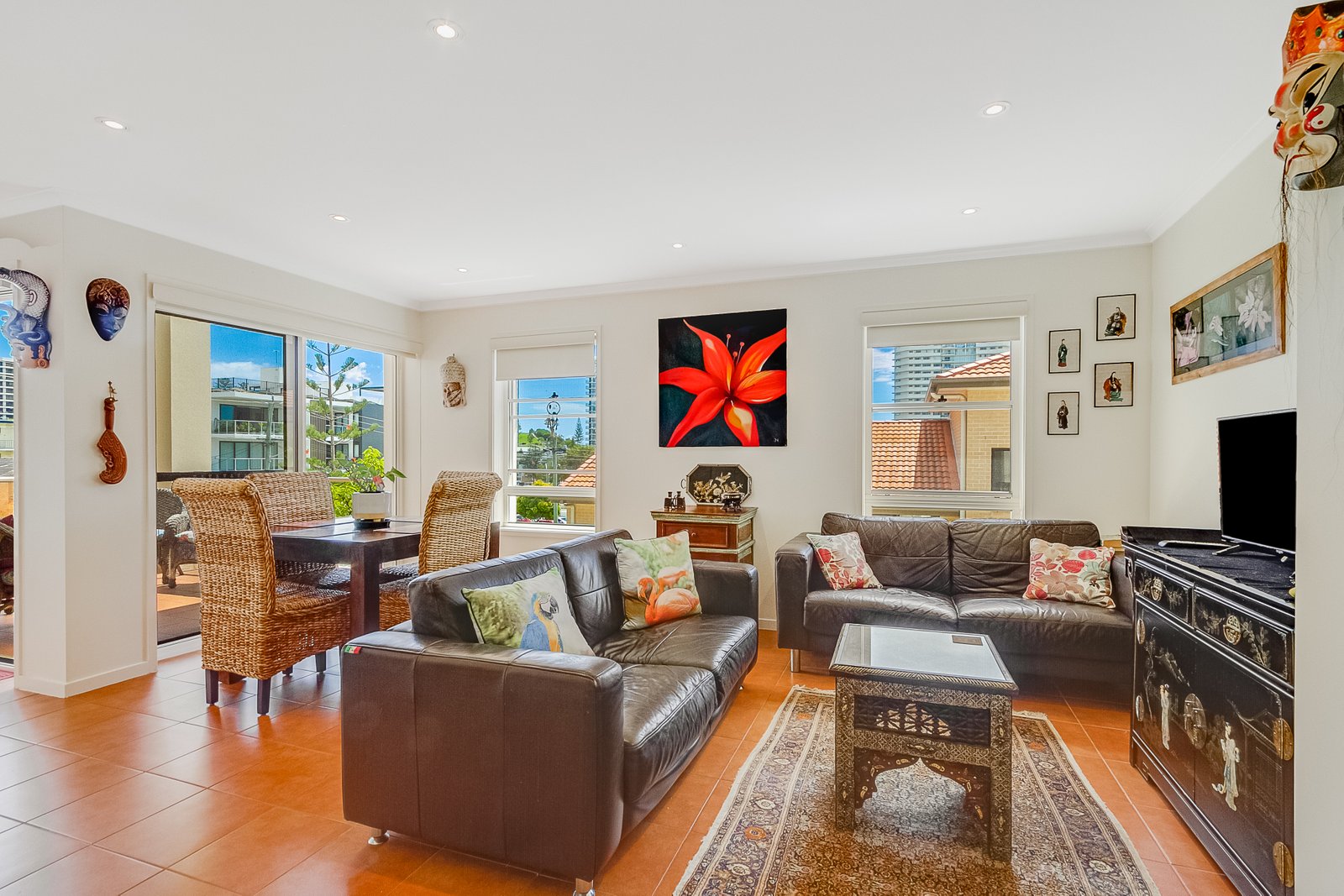 7/24-26 Dutton Street COOLANGATTA 3