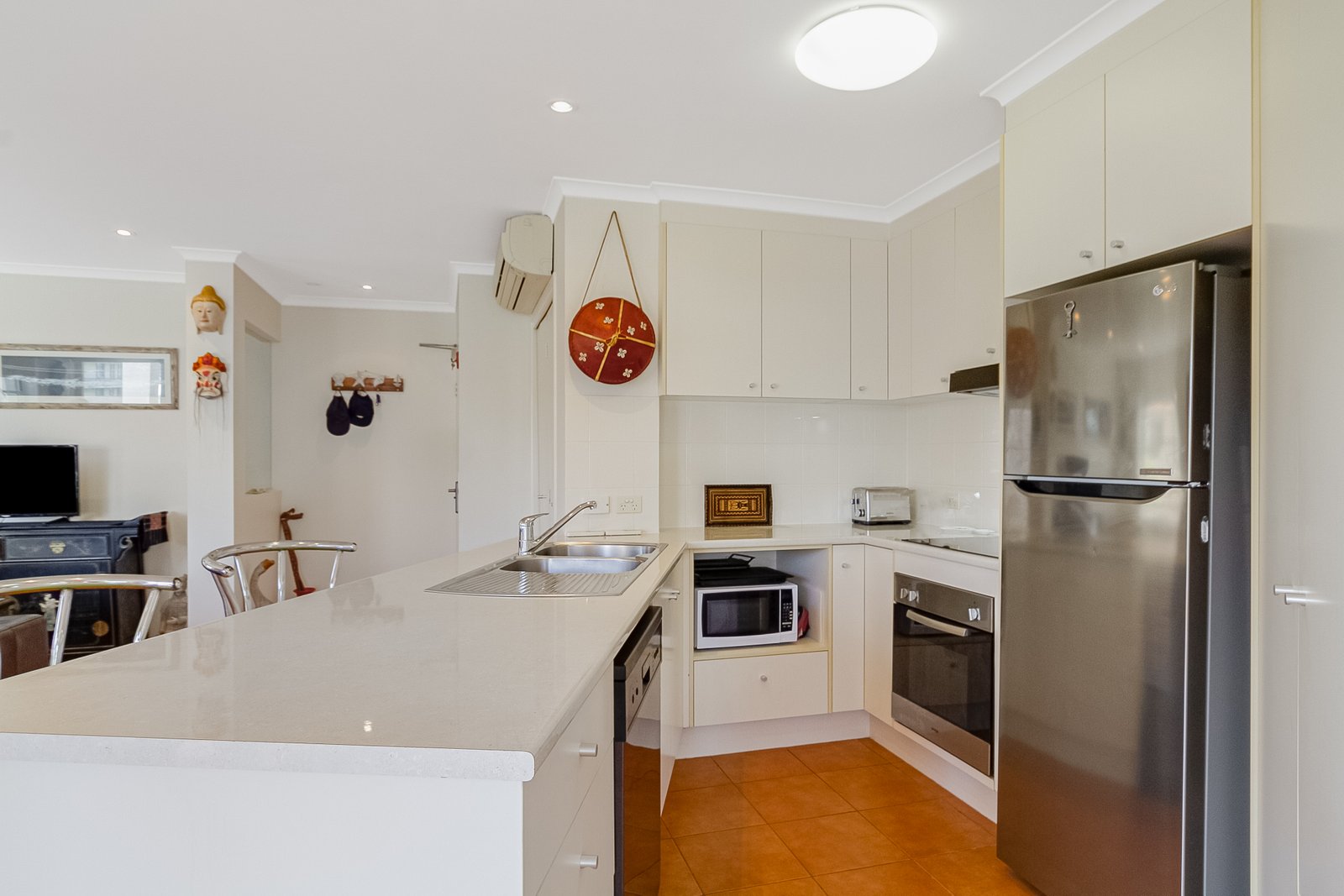 7/24-26 Dutton Street COOLANGATTA 4