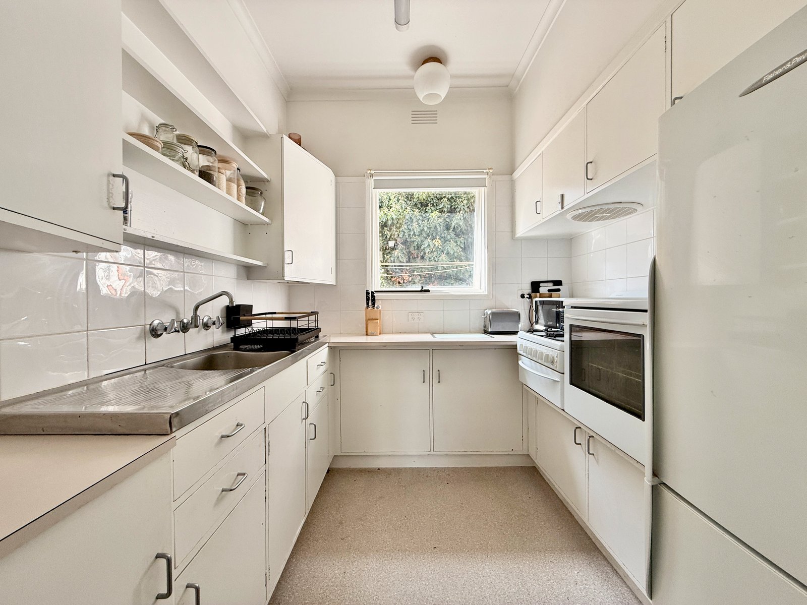 Gallery: 7/24 Retreat Road