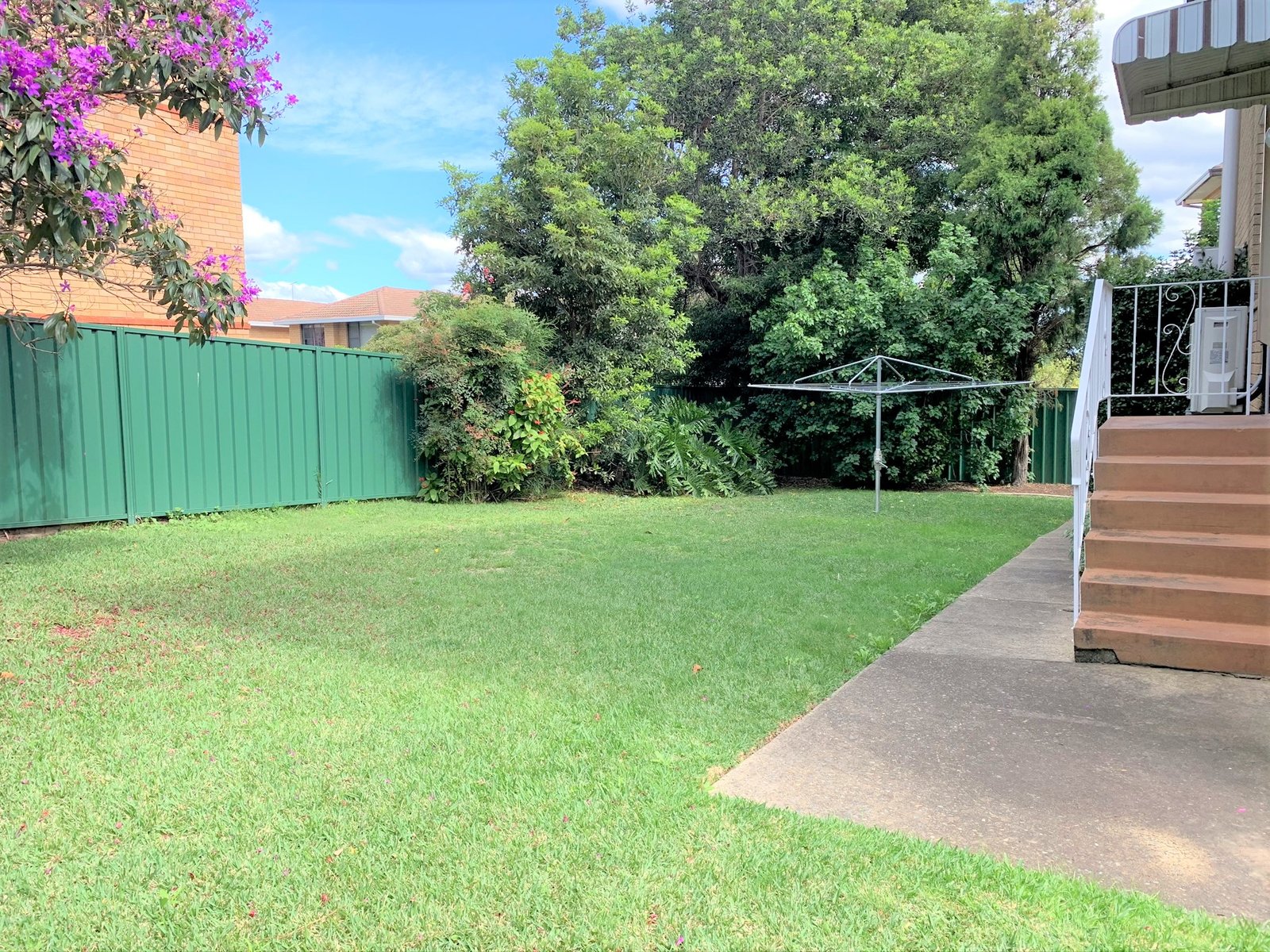 7/24 Wonoona Parade East  OATLEY 9