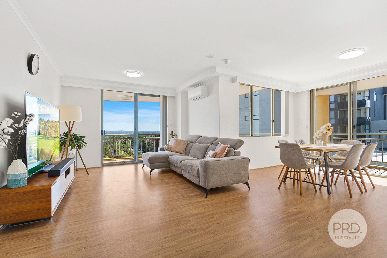 72/438 Forest Road HURSTVILLE 2