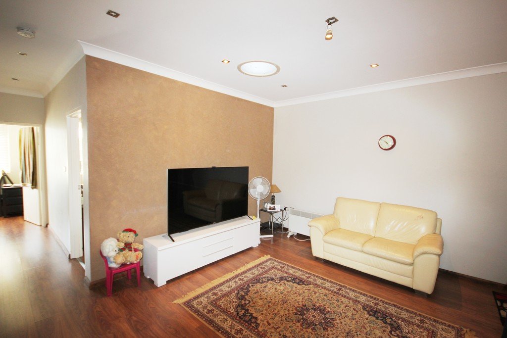 7/25 Baxter Avenue KOGARAH 3