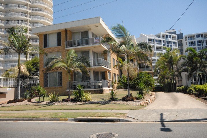 7/250 The Esplanade BURLEIGH HEADS 1